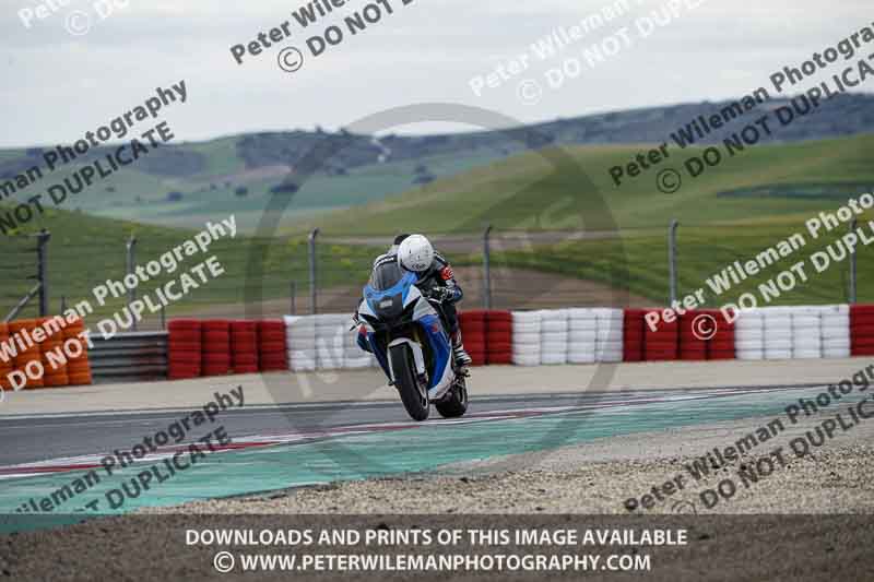 cadwell no limits trackday;cadwell park;cadwell park photographs;cadwell trackday photographs;enduro digital images;event digital images;eventdigitalimages;navarra;no limits trackdays;peter wileman photography;racing digital images;trackday digital images;trackday photos